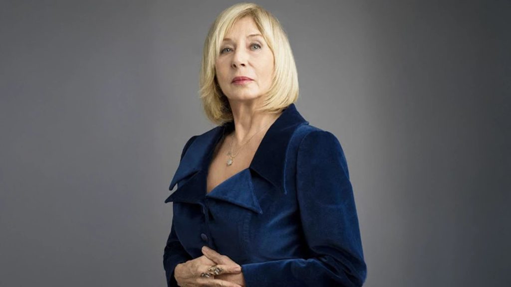 AYŞE KULİN, 8 KASIM’DA MİNOA’DA OKURLARIYLA