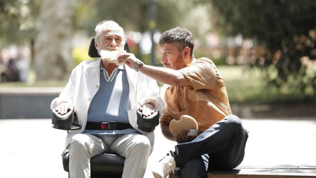 Sinemalar: Yan Yana, Sihirbazlar Çetesi 3, Mavi Ay