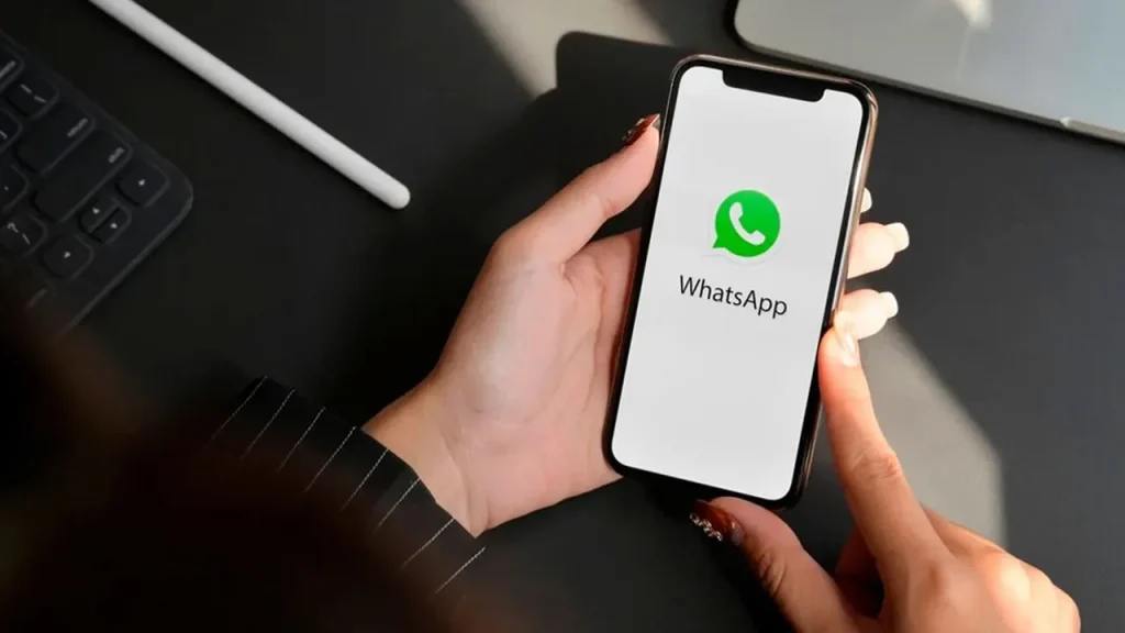 Otomatik karşılama özelliği WhatsApp gruplarına geliyor