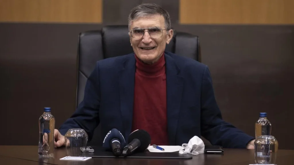 Aziz Sancar’dan Özgür Bolat’ın Kitabına Önsöz